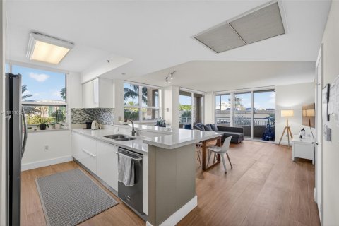 Appartement à Aventura, Floride 2 chambres, 115.66 m2 № 2037780