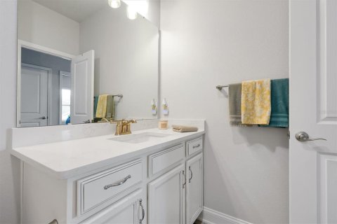 Casa en venta en Clermont, Florida, 4 dormitorios, 249.63 m2 № 2239668 - foto 29