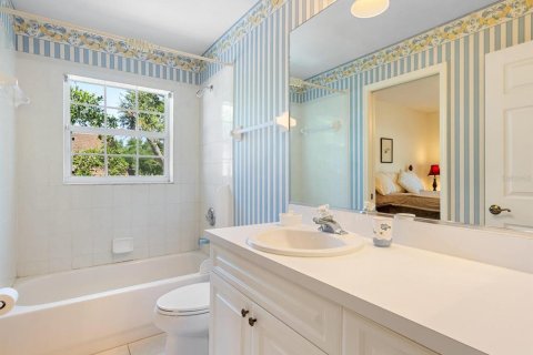 Villa ou maison à vendre à Bradenton, Floride: 3 chambres, 203.55 m2 № 1879040 - photo 25