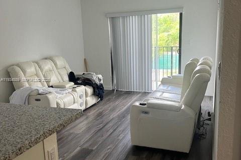 Apartamento en alquiler en Homestead, Florida, 1 dormitorio, 65.96 m2 № 1992759 - foto 2
