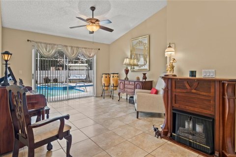 House in Orlando, Florida 4 bedrooms, 156.08 sq.m. № 1750534 - photo 18
