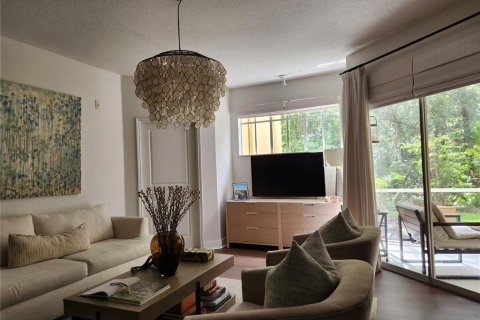 Condo in Tampa, Florida, 2 bedrooms  № 1877119 - photo 4