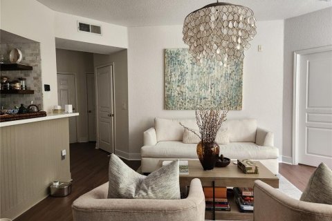 Condo in Tampa, Florida, 2 bedrooms  № 1877119 - photo 2