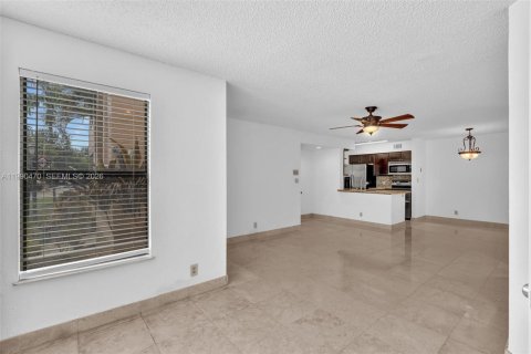Condominio en venta en Davie, Florida, 1 dormitorio, 74.79 m2 № 2057943 - foto 23