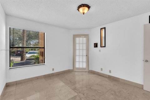 Condominio en venta en Davie, Florida, 1 dormitorio, 74.79 m2 № 2057943 - foto 26