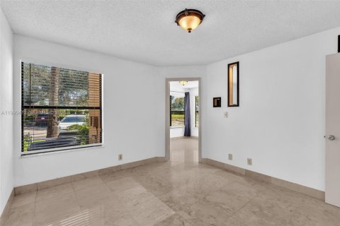 Condominio en venta en Davie, Florida, 1 dormitorio, 74.79 m2 № 2057943 - foto 20