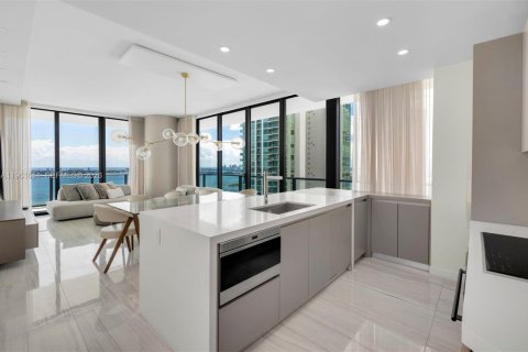 Condominio en venta en Miami, Florida, 4 dormitorios, 173.82 m2 № 2024246 - foto 4