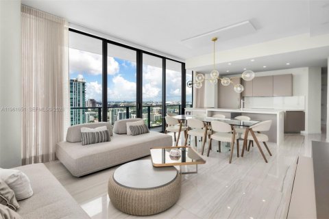 Condominio en venta en Miami, Florida, 4 dormitorios, 173.82 m2 № 2024246 - foto 3