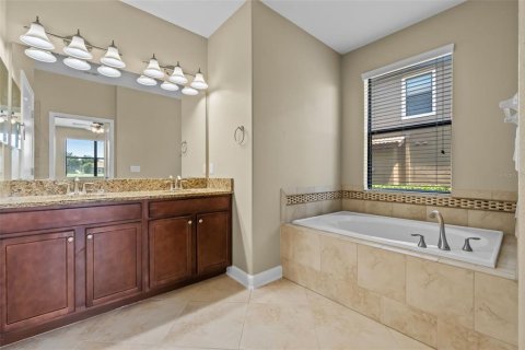 Condo in Davenport, Florida, 2 bedrooms  № 1898636 - photo 15