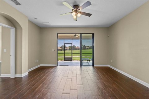 Condo in Davenport, Florida, 2 bedrooms  № 1898636 - photo 8