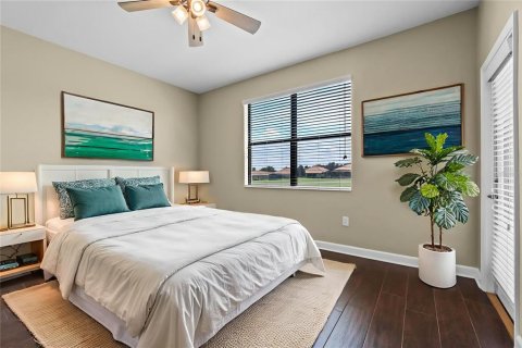 Condo in Davenport, Florida, 2 bedrooms  № 1898636 - photo 11