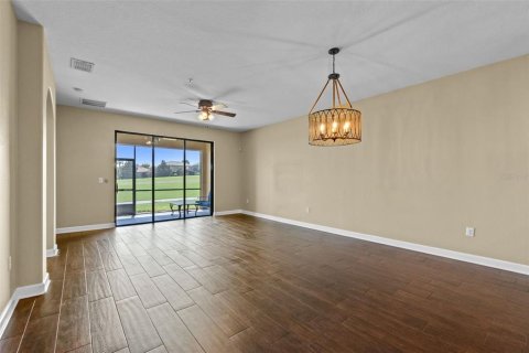 Condo in Davenport, Florida, 2 bedrooms  № 1898636 - photo 7