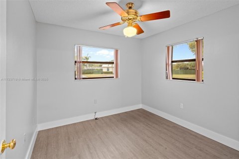 Casa en venta en Homestead, Florida, 4 dormitorios, 132.94 m2 № 1476104 - foto 29