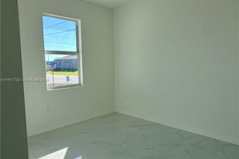 Villa ou maison à vendre à Lehigh Acres, Floride: 3 chambres, 126.07 m2 № 1973622 - photo 22