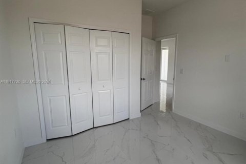 Villa ou maison à vendre à Lehigh Acres, Floride: 3 chambres, 126.07 m2 № 1973622 - photo 29