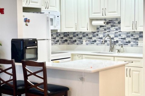 Condo in West Palm Beach, Florida, 1 bedroom  № 2281188