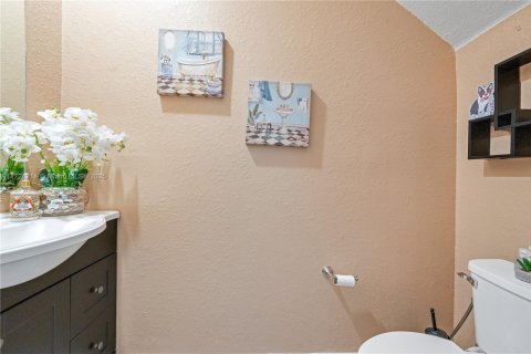 House in Florida City, Florida 3 bedrooms, 131.74 sq.m. № 1763773 - photo 17