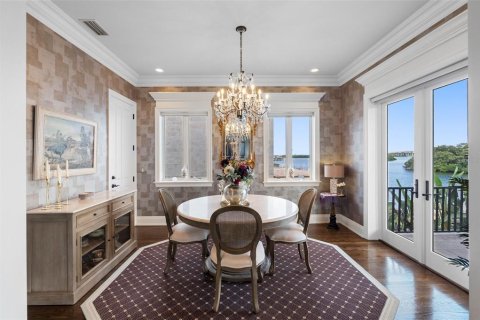 Villa ou maison à vendre à Belleair Beach, Floride: 5 chambres, 302.12 m2 № 2416287 - photo 27