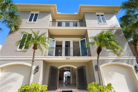 Villa ou maison à vendre à Belleair Beach, Floride: 5 chambres, 302.12 m2 № 2416287 - photo 4