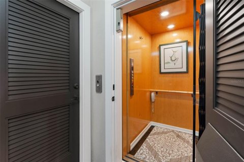 Villa ou maison à vendre à Belleair Beach, Floride: 5 chambres, 302.12 m2 № 2416287 - photo 14
