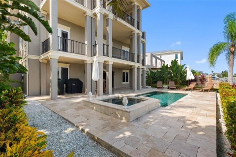 Villa ou maison à vendre à Belleair Beach, Floride: 5 chambres, 302.12 m2 № 2416287 - photo 7