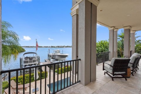 Villa ou maison à vendre à Belleair Beach, Floride: 5 chambres, 302.12 m2 № 2416287 - photo 26