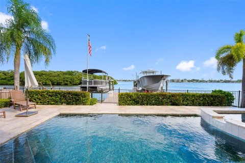 Villa ou maison à vendre à Belleair Beach, Floride: 5 chambres, 302.12 m2 № 2416287 - photo 6