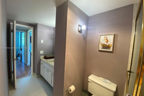 Condominio en alquiler en Hollywood, Florida, 2 dormitorios, 105.17 m2 № 1920548 - foto 22