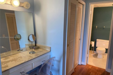 Condominio en alquiler en Hollywood, Florida, 2 dormitorios, 105.17 m2 № 1920548 - foto 29