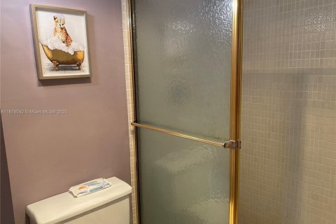 Condominio en alquiler en Hollywood, Florida, 2 dormitorios, 105.17 m2 № 1920548 - foto 20