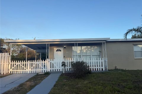 Casa en alquiler en Pompano Beach, Florida, 3 dormitorios, 95.32 m2 № 2027977 - foto 2