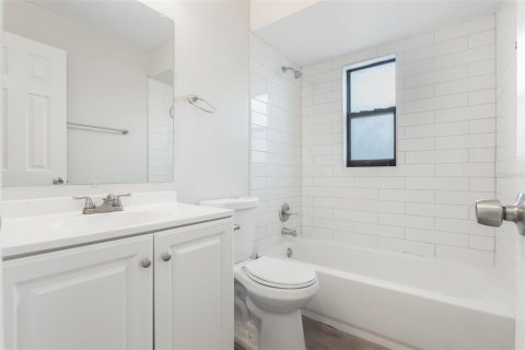 Casa en venta en Orlando, Florida, 3 dormitorios, 113.43 m2 № 1917608 - foto 26