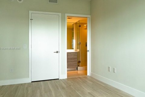 Купить кондоминиум в Майами, Флорида 2 спальни, 106.93м2, № 1712889 - фото 12