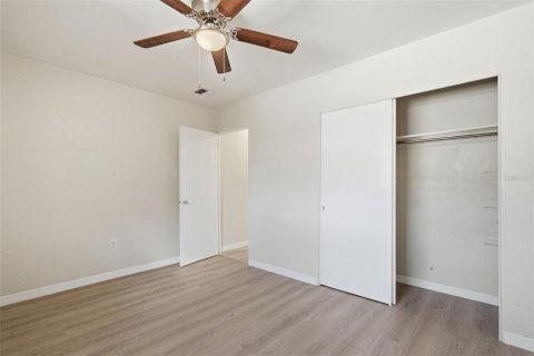 Casa en venta en Saint Petersburg, Florida, 4 dormitorios, 138.61 m2 № 2381274 - foto 25