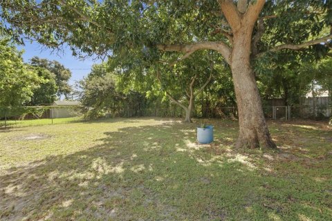 Casa en venta en Saint Petersburg, Florida, 4 dormitorios, 138.61 m2 № 2381274 - foto 4
