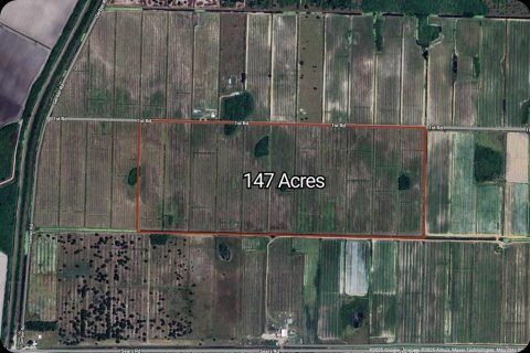 Land in LaBelle, Florida № 1901756 - photo 1