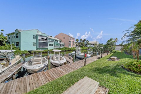 Condominio en venta en Stuart, Florida, 2 dormitorios, 107.21 m2 № 2242125 - foto 21