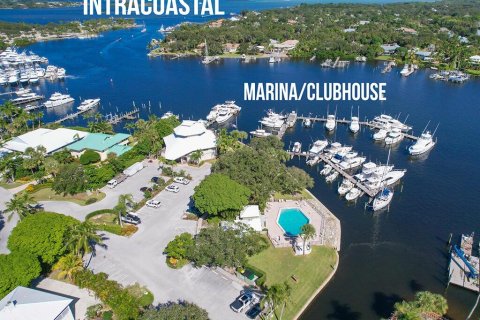 Condominio en venta en Stuart, Florida, 2 dormitorios, 107.21 m2 № 2242125 - foto 28