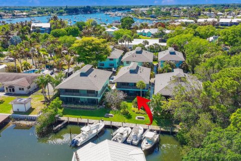 Condominio en venta en Stuart, Florida, 2 dormitorios, 107.21 m2 № 2242125 - foto 23