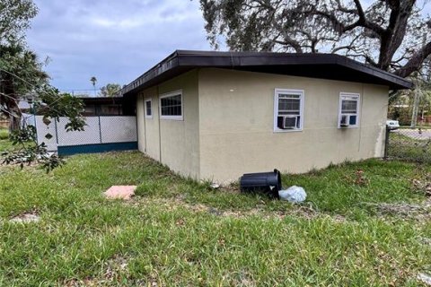 Villa ou maison à vendre à New Port Richey, Floride: 2 chambres, 69.12 m2 № 1774118 - photo 2
