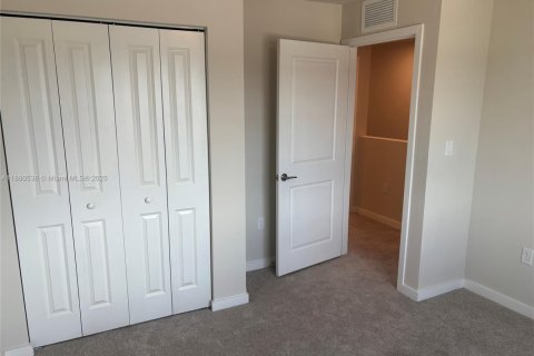 Touwnhouse à louer à Florida City, Floride: 3 chambres, 117.06 m2 № 1921760 - photo 14