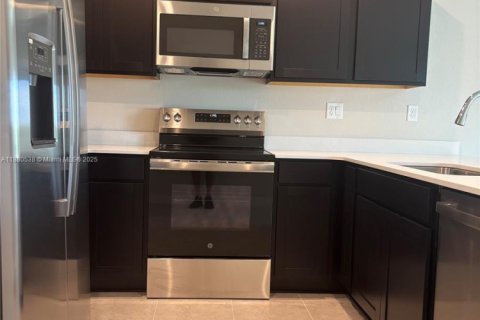 Touwnhouse à louer à Florida City, Floride: 3 chambres, 117.06 m2 № 1921760 - photo 8