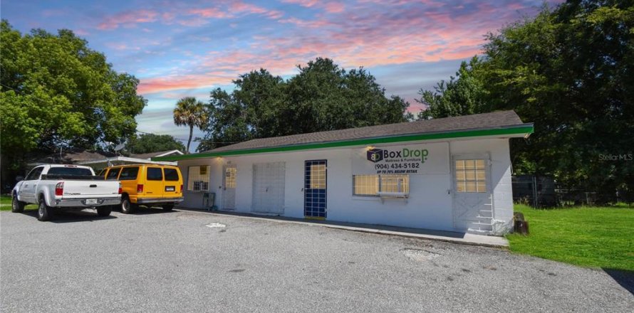 Commercial property in Saint Augustine, Florida № 1894528