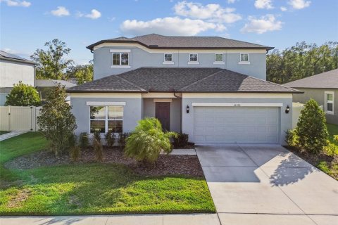 House in Spring Hill, Florida 5 bedrooms, 255.48 sq.m. № 2112941