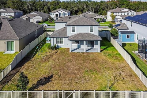 House in Spring Hill, Florida 5 bedrooms, 255.48 sq.m. № 2112941 - photo 5