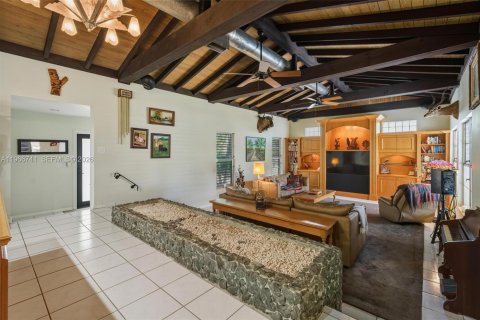 House in Fort Lauderdale, Florida 4 bedrooms, 278.99 sq.m. № 2028967 - photo 23