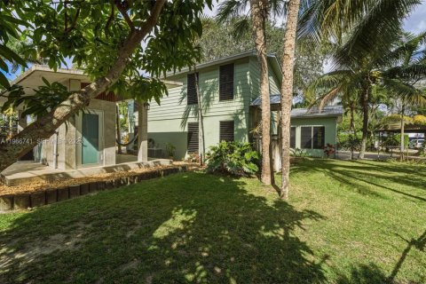 House in Fort Lauderdale, Florida 4 bedrooms, 278.99 sq.m. № 2028967 - photo 15