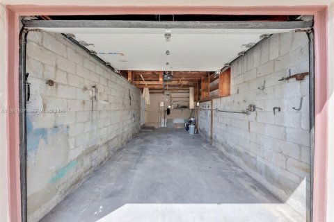 Купить виллу или дом в Вест-Парк, Флорида 3 спальни, 119.66м2, № 2043592 - фото 12