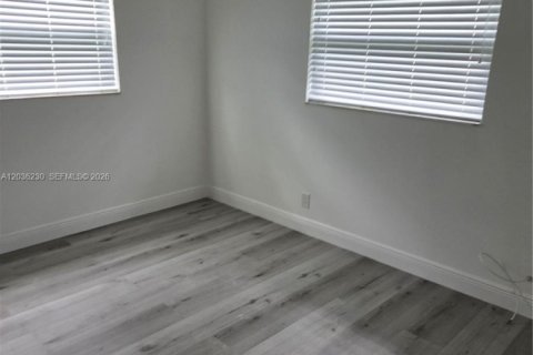 Casa en alquiler en Pompano Beach, Florida, 2 dormitorios, 89.19 m2 № 2084986 - foto 7