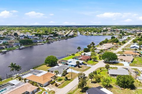 Casa en venta en Port Charlotte, Florida, 3 dormitorios, 143.16 m2 № 2334266 - foto 9